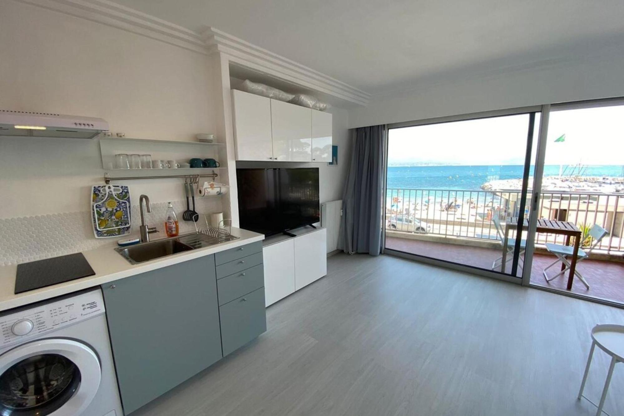 06At1 - Cosy Seaside Studio In An Ideal Location Antibes Exterior foto